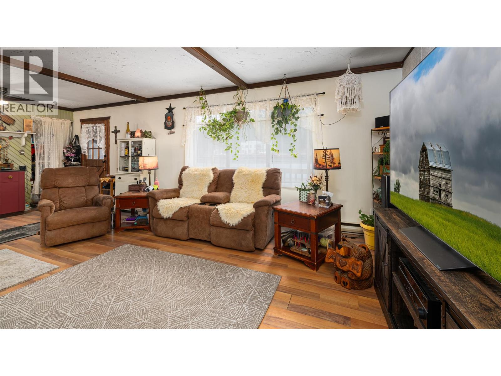 9005 3 & 95 Highway, Yahk