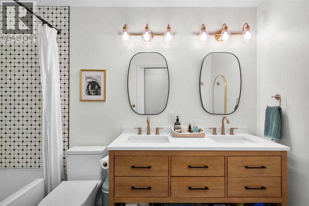 Single Family House Bungalow for Sale in  Mt Aberdeen Close SE McKenzie Lake Calgary 