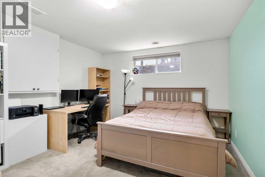 Single Family House Bungalow for Sale in  Mt Aberdeen Close SE McKenzie Lake Calgary 