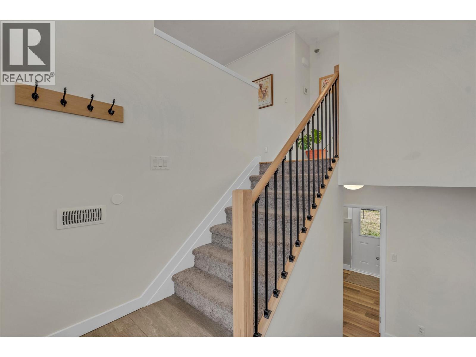 113 Hemlock Avenue, Kaleden