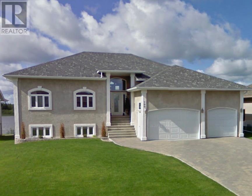100 Edgewater DR, Dryden, Ontario
