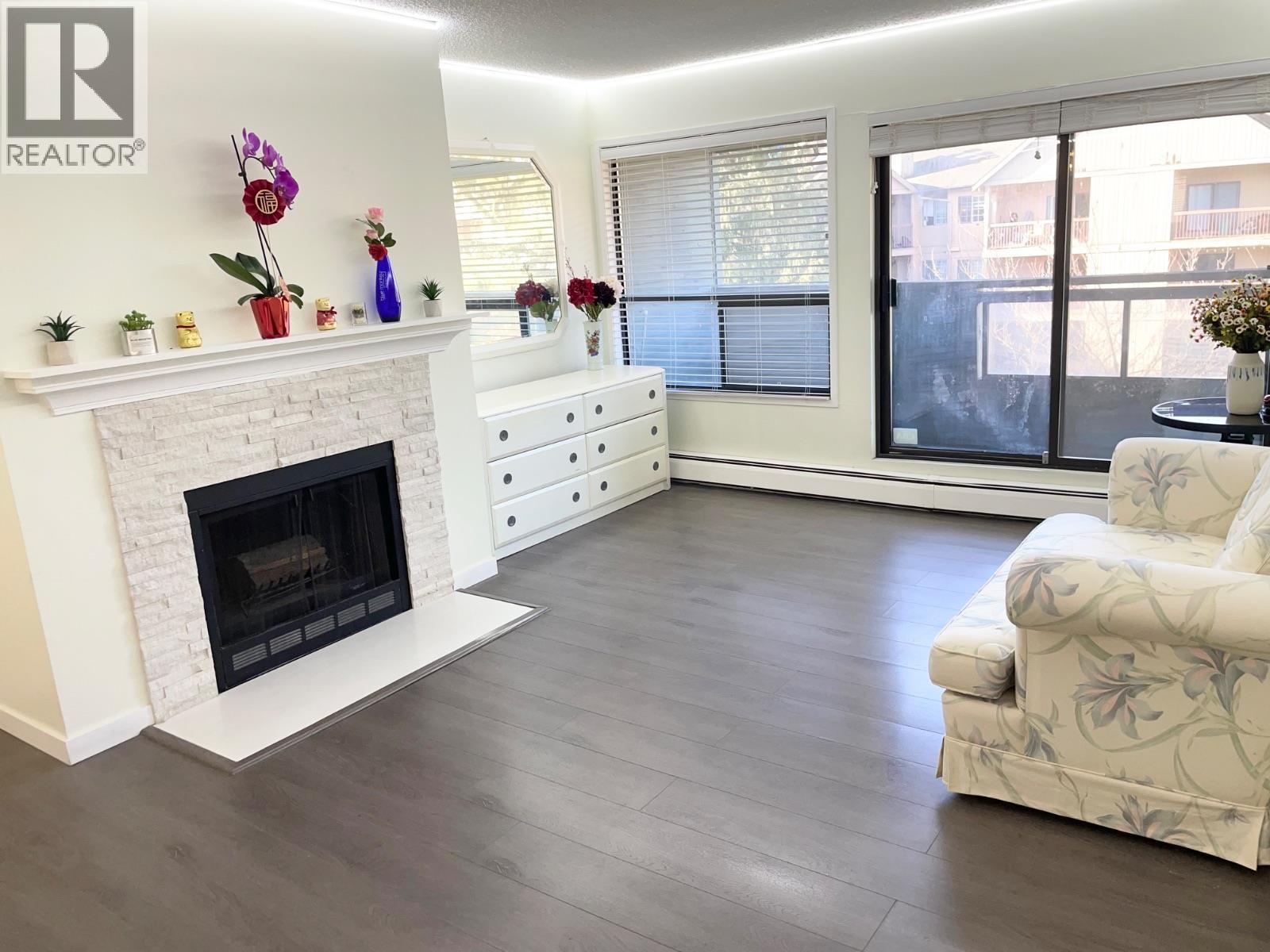 #312-8591 WESTMINSTER Highway, Richmond