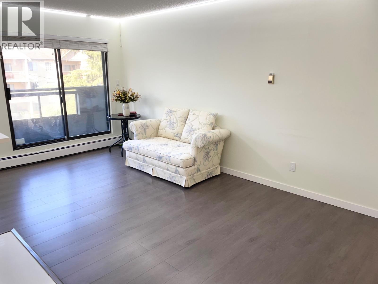 #312-8591 WESTMINSTER Highway, Richmond