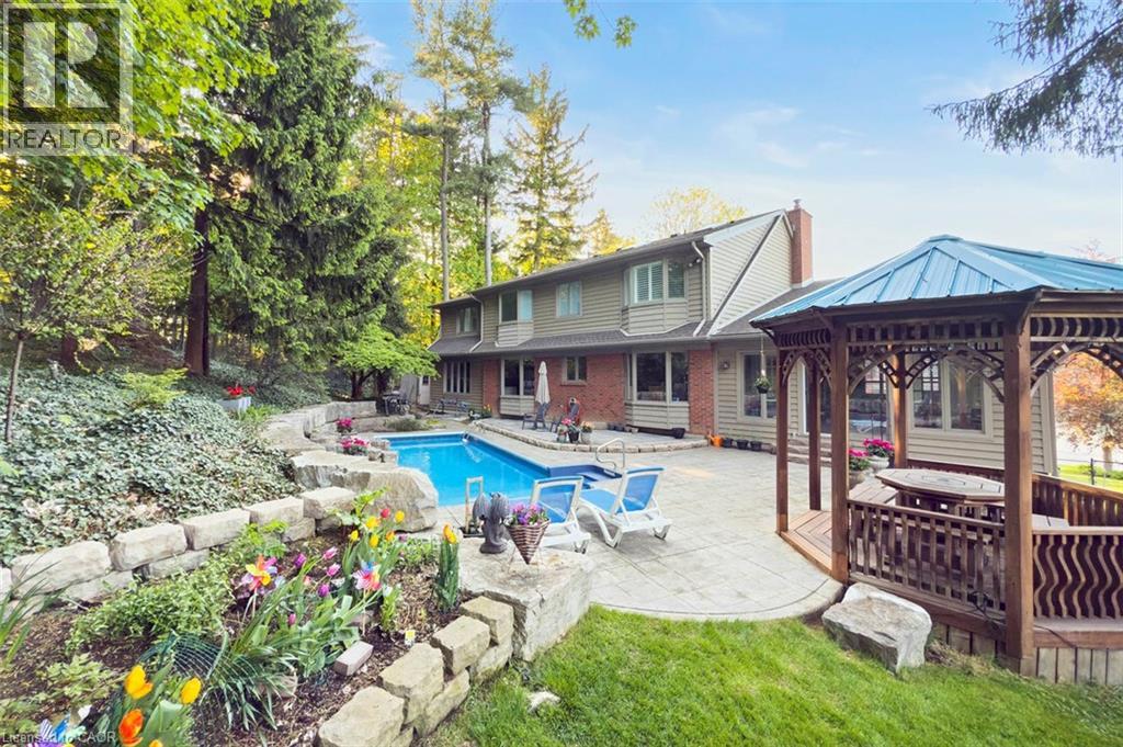 18 STONEGATE DRIVE - 50
