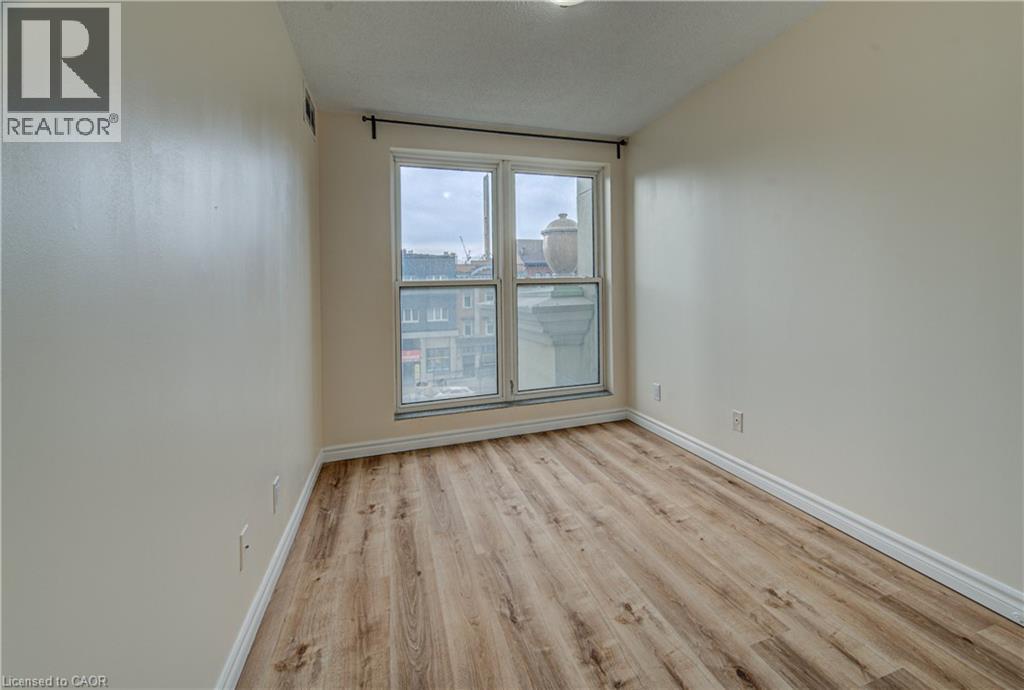 #307 135 S JAMES Street S - 23