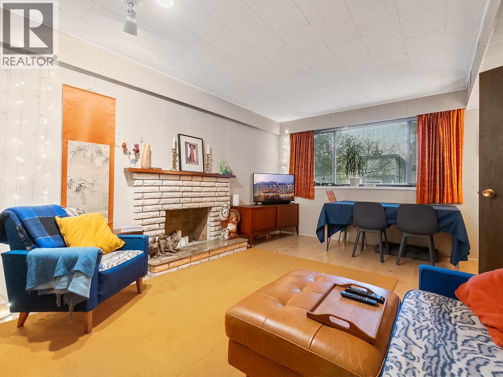 352 E 38TH AVENUE, Vancouver