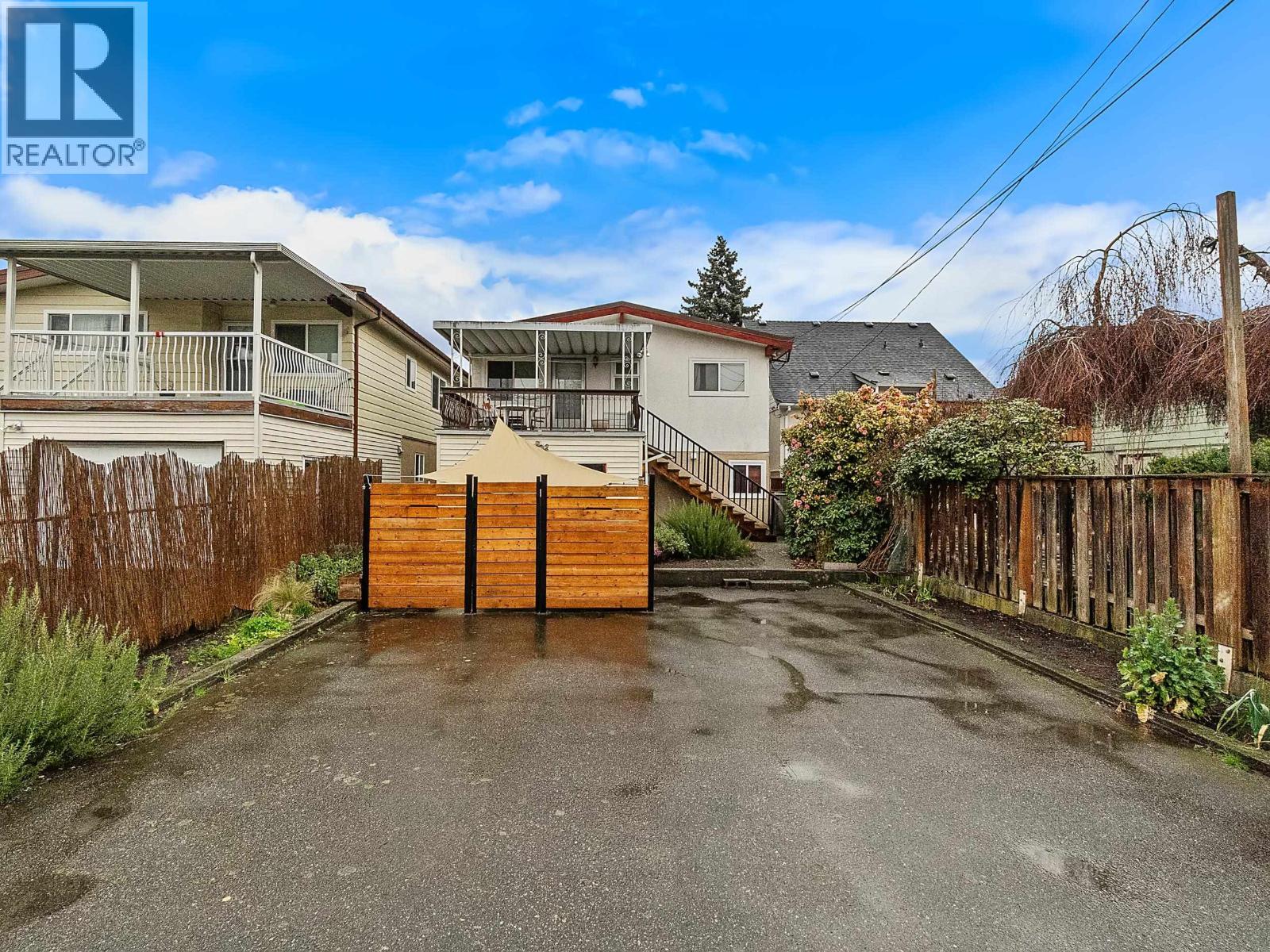 352 E 38TH AVENUE, Vancouver