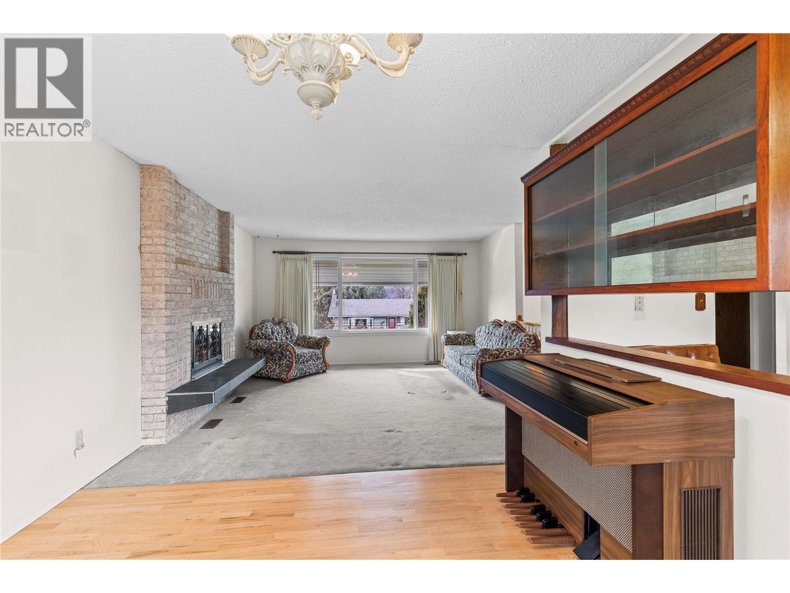 3921 14 Street, Vernon