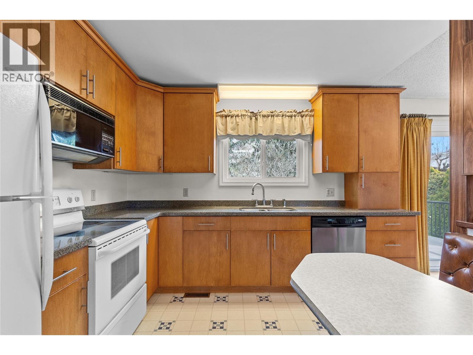 3921 14 Street, Vernon