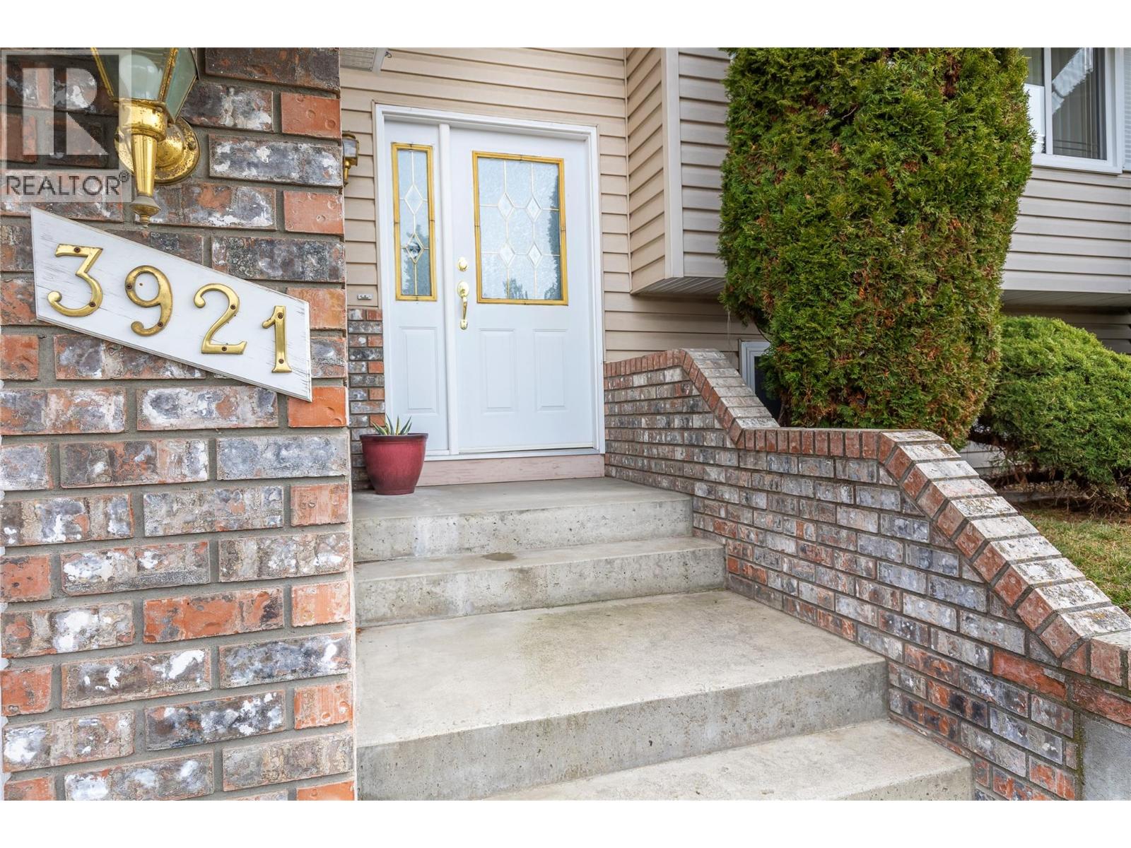 3921 14 Street, Vernon