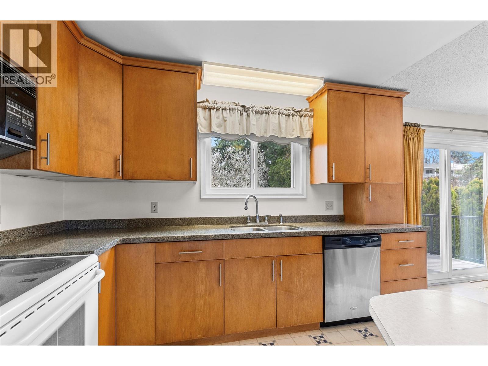 3921 14 Street, Vernon