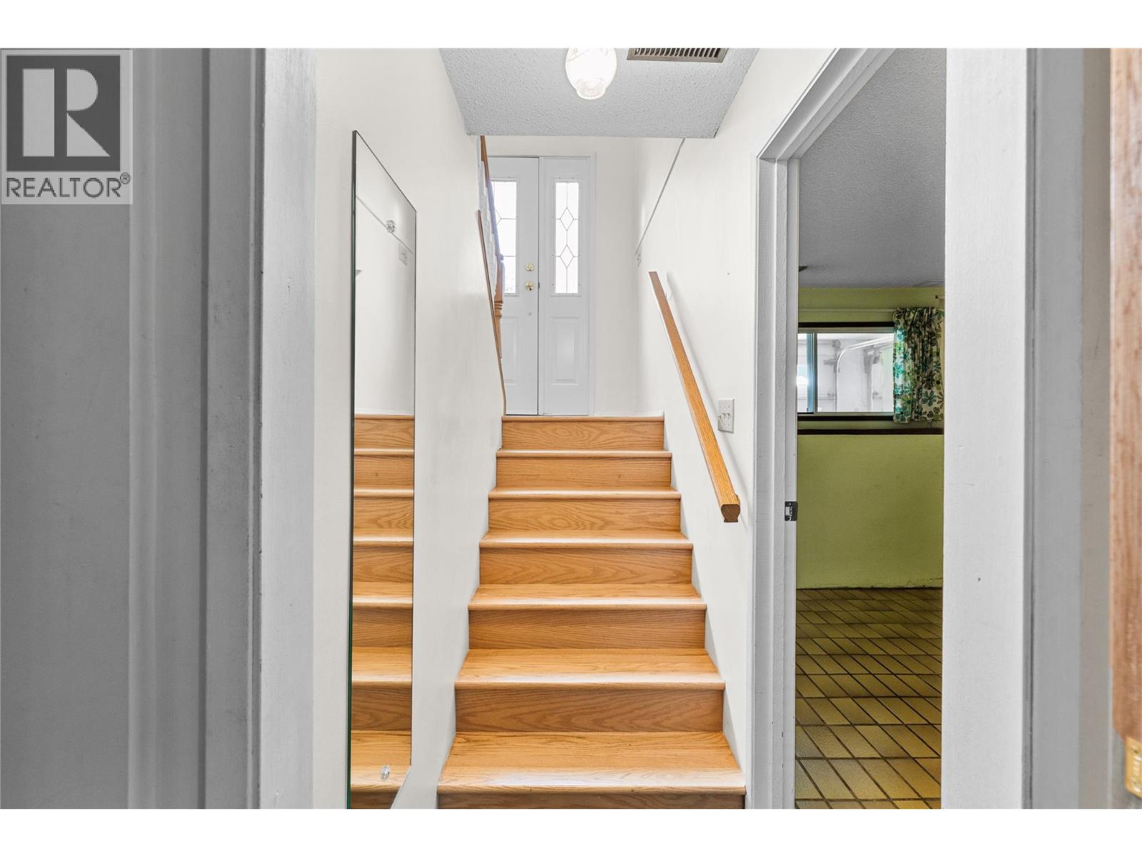 3921 14 Street, Vernon