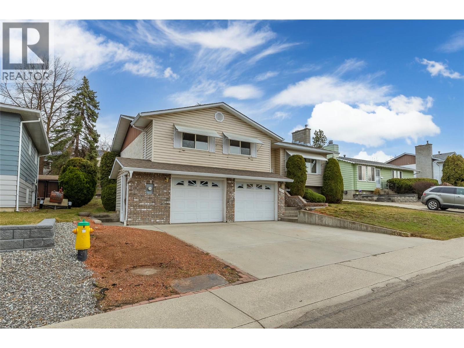3921 14 Street - 2