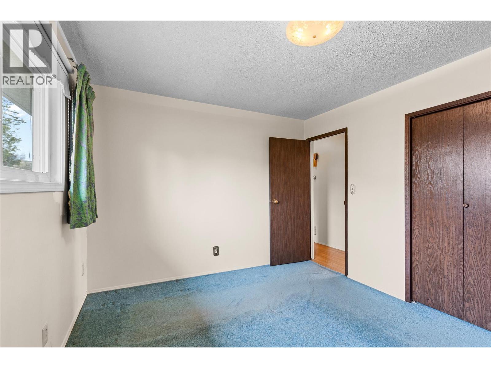 3921 14 Street - 47