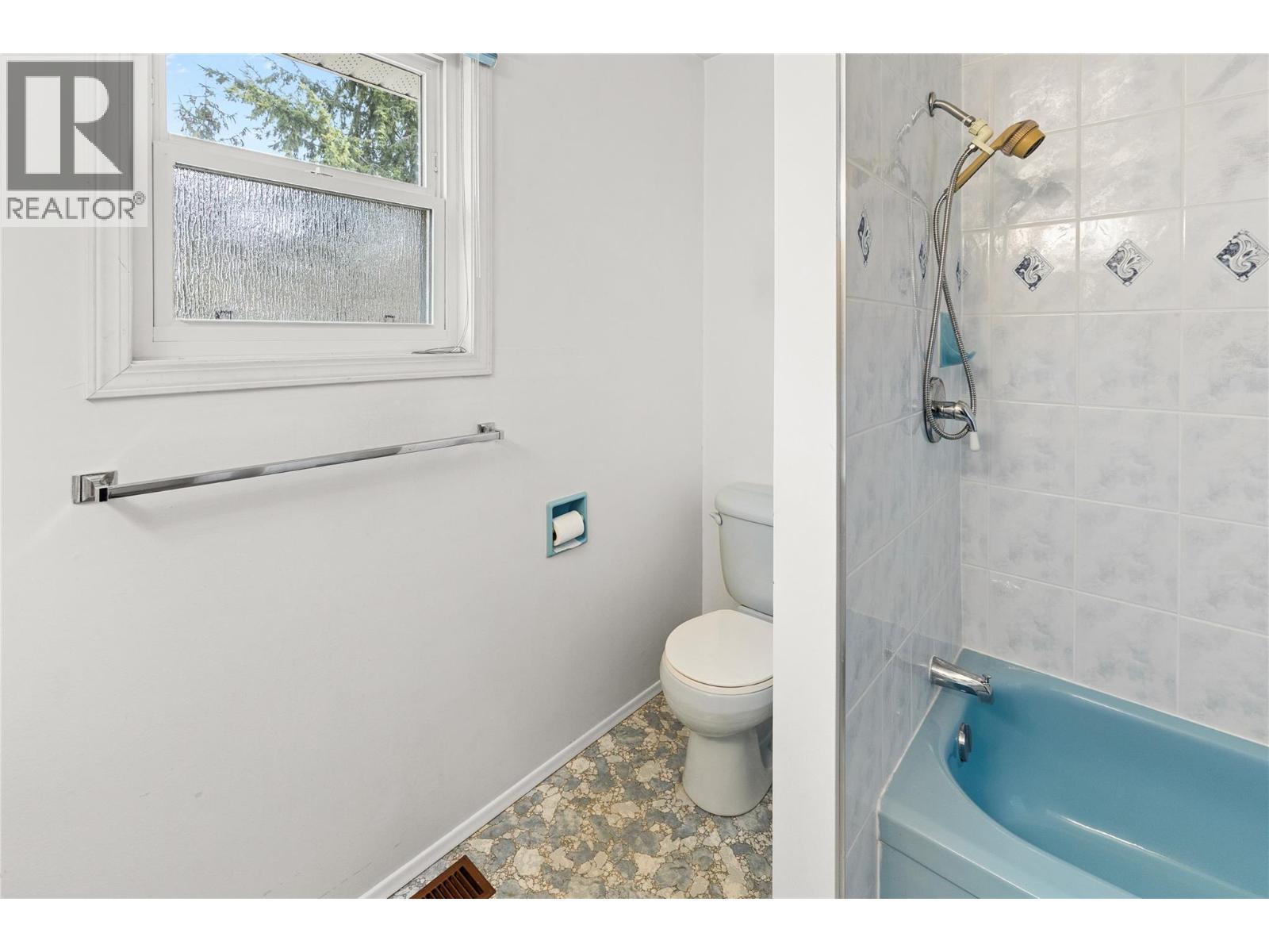 3921 14 Street, Vernon