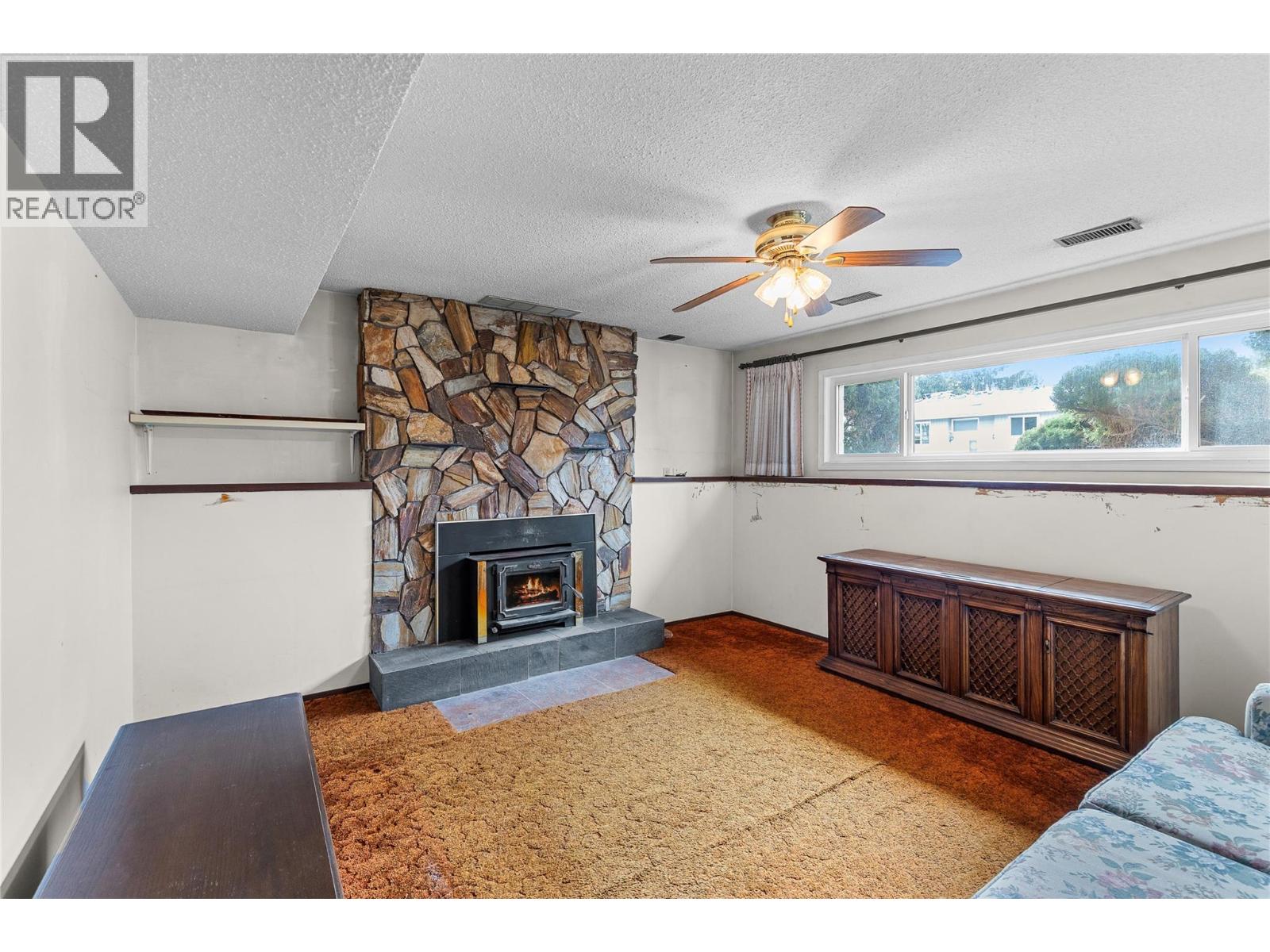 3921 14 Street, Vernon