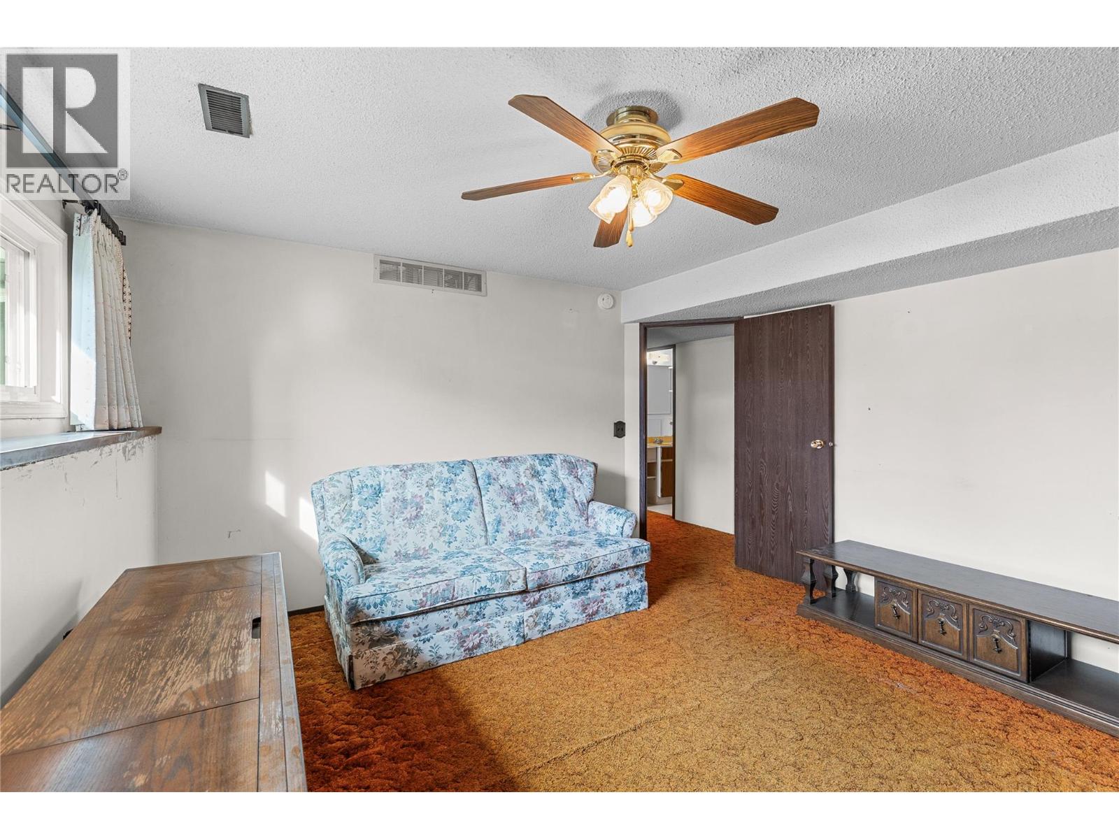 3921 14 Street - 59