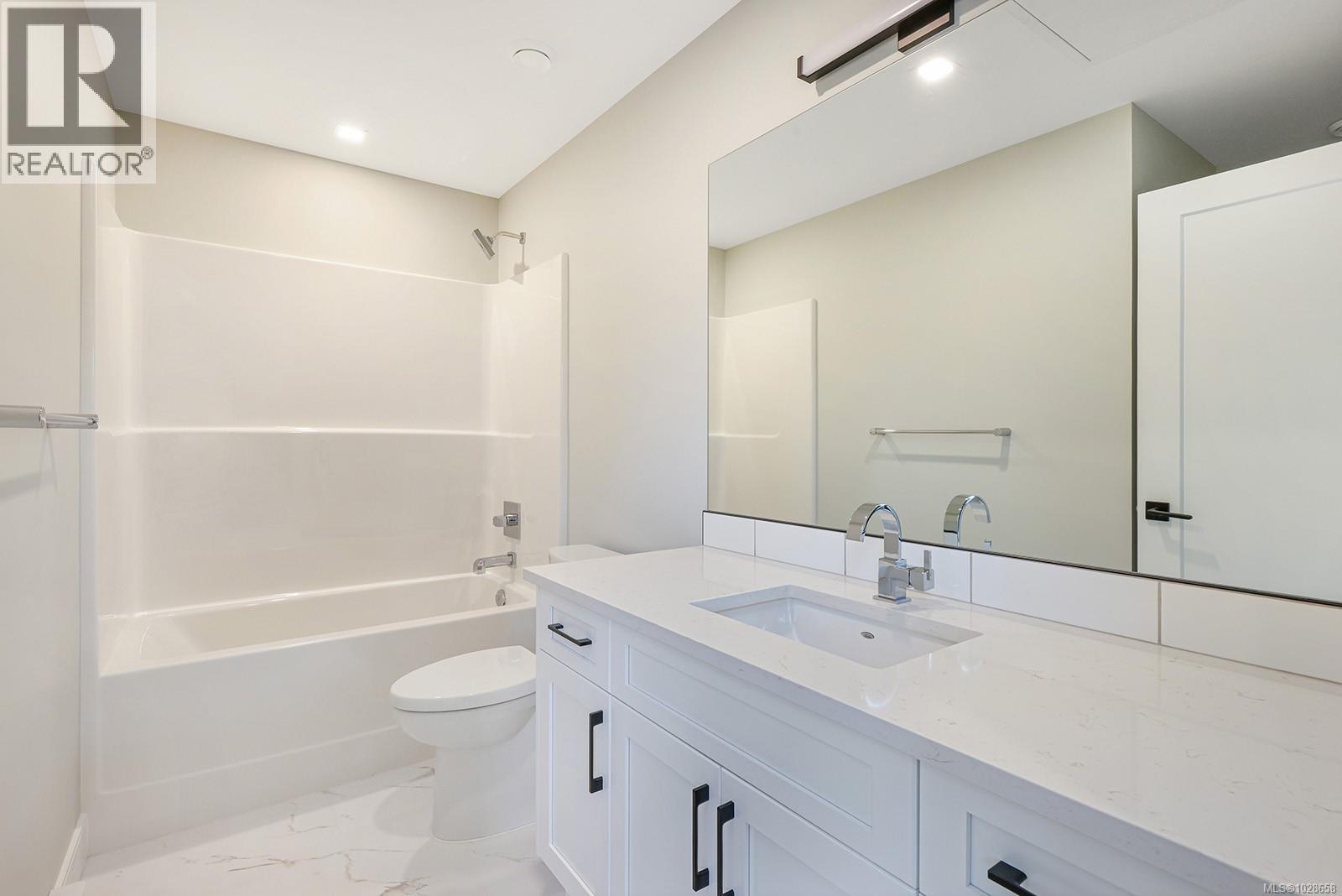 3 6225 Lugrin Rd, Port Alberni