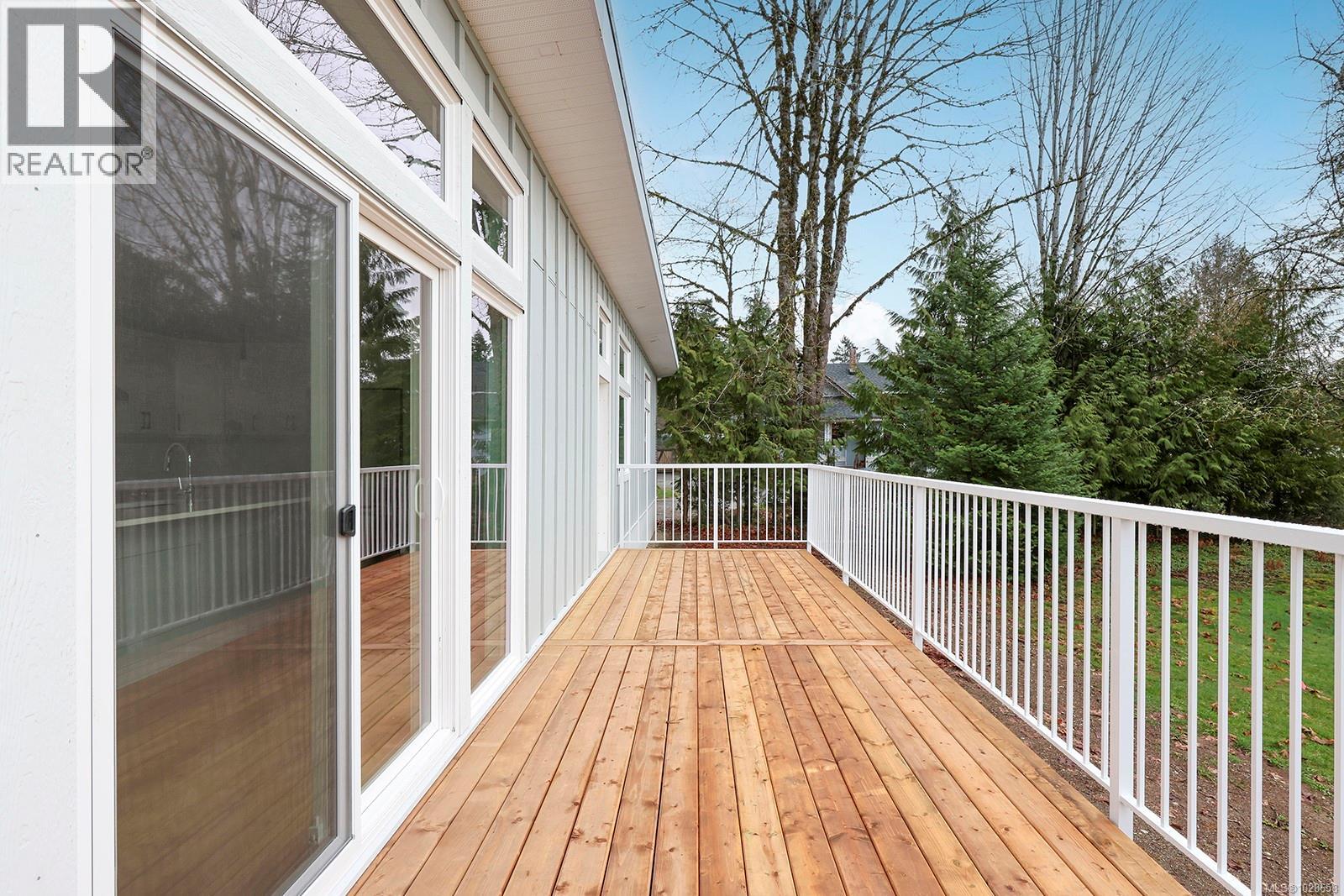 3 6225 Lugrin Rd, Port Alberni