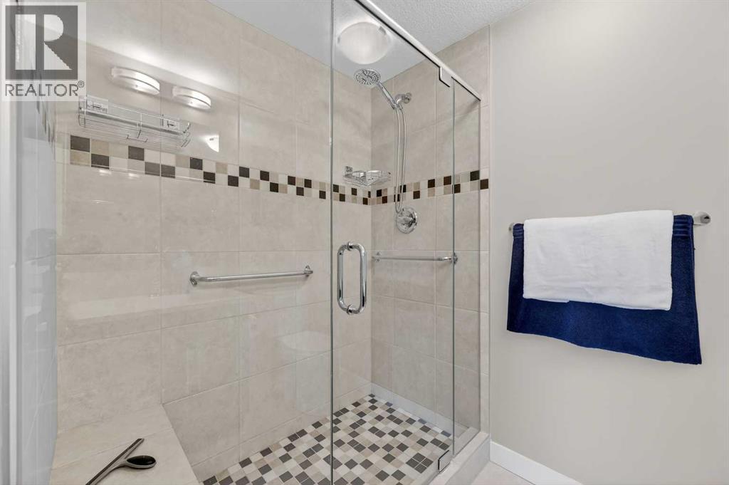 Single Family House for Sale in   Varsity Estates Circle NW Varsity Calgary 