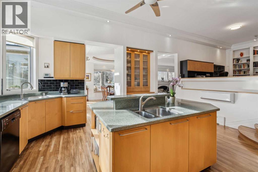 Single Family House Bungalow for Sale in   Avenue NE Renfrew Calgary 