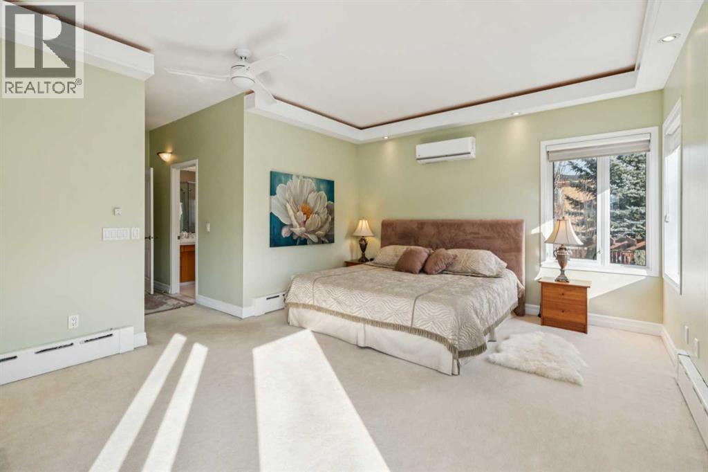 Single Family House Bungalow for Sale in   Avenue NE Renfrew Calgary 