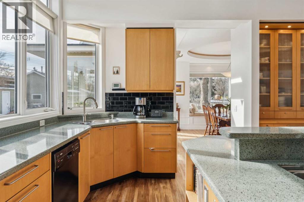 Single Family House Bungalow for Sale in   Avenue NE Renfrew Calgary 