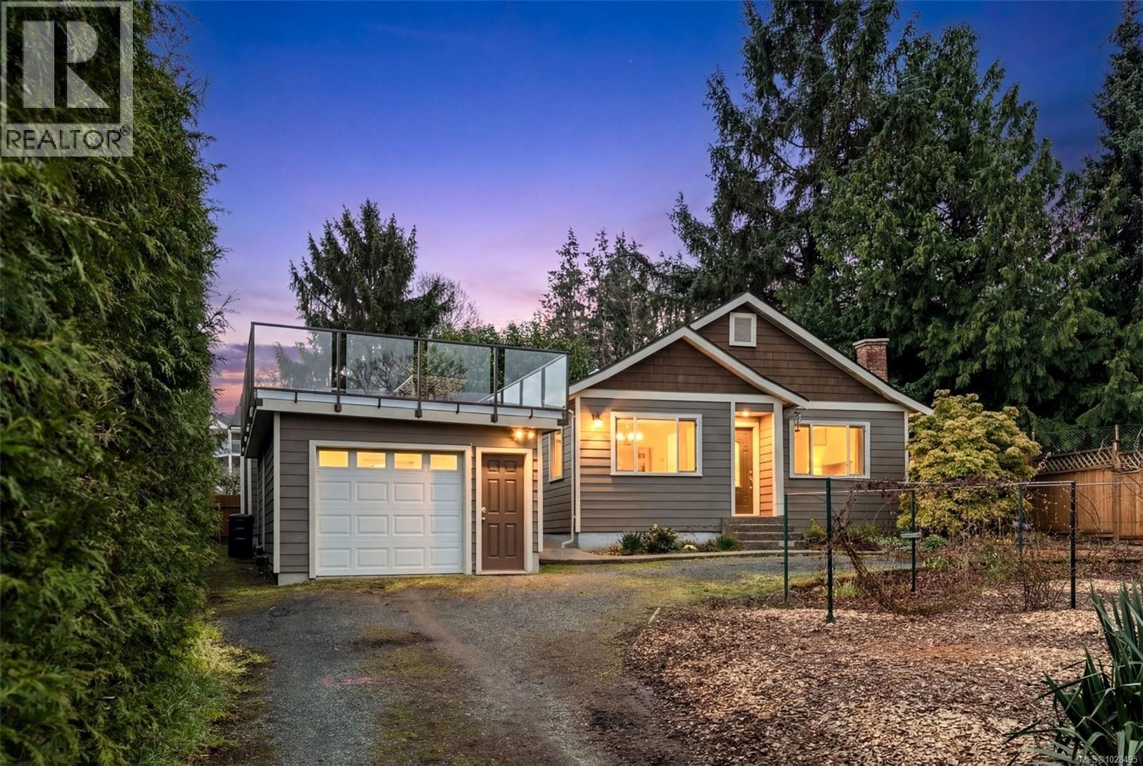  631 Kent Road, Saanich