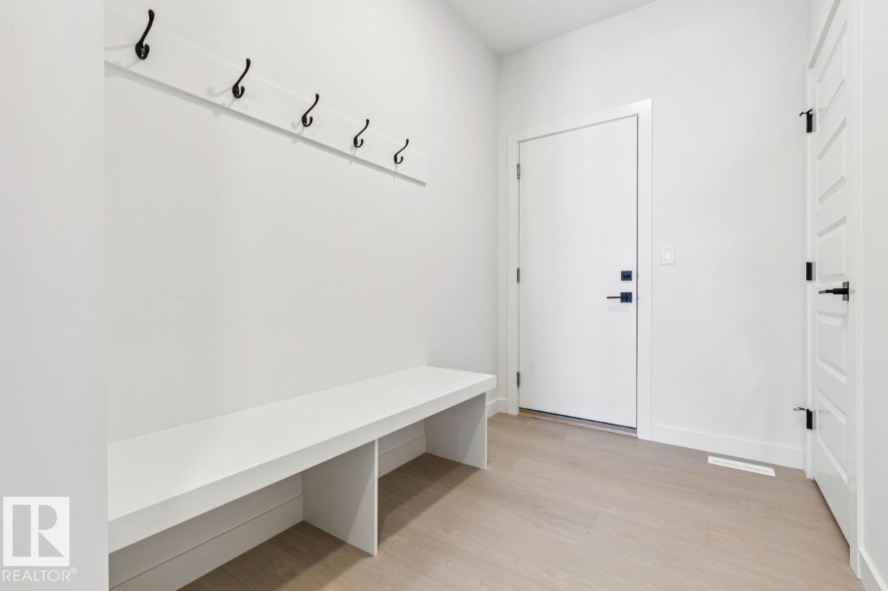 1519 GRANT WY NW - 22