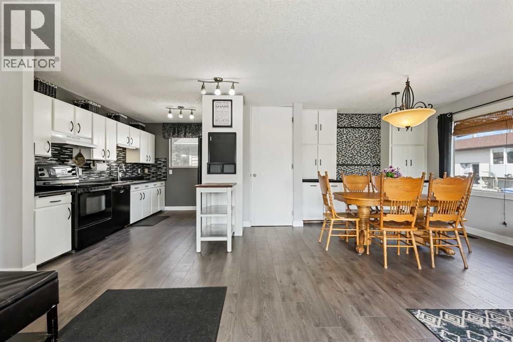 Single Family House Bungalow for Sale in  Olympia Crescent SE Ogden Calgary 