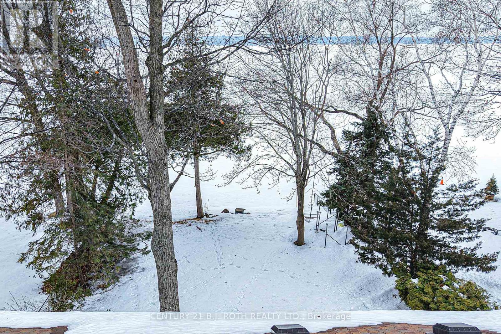 698 BROADVIEW AVENUE - 2