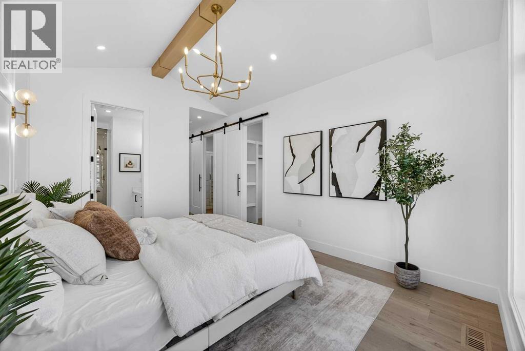 Single Family House for Sale in   Avenue NW Mount Pleasant Calgary 