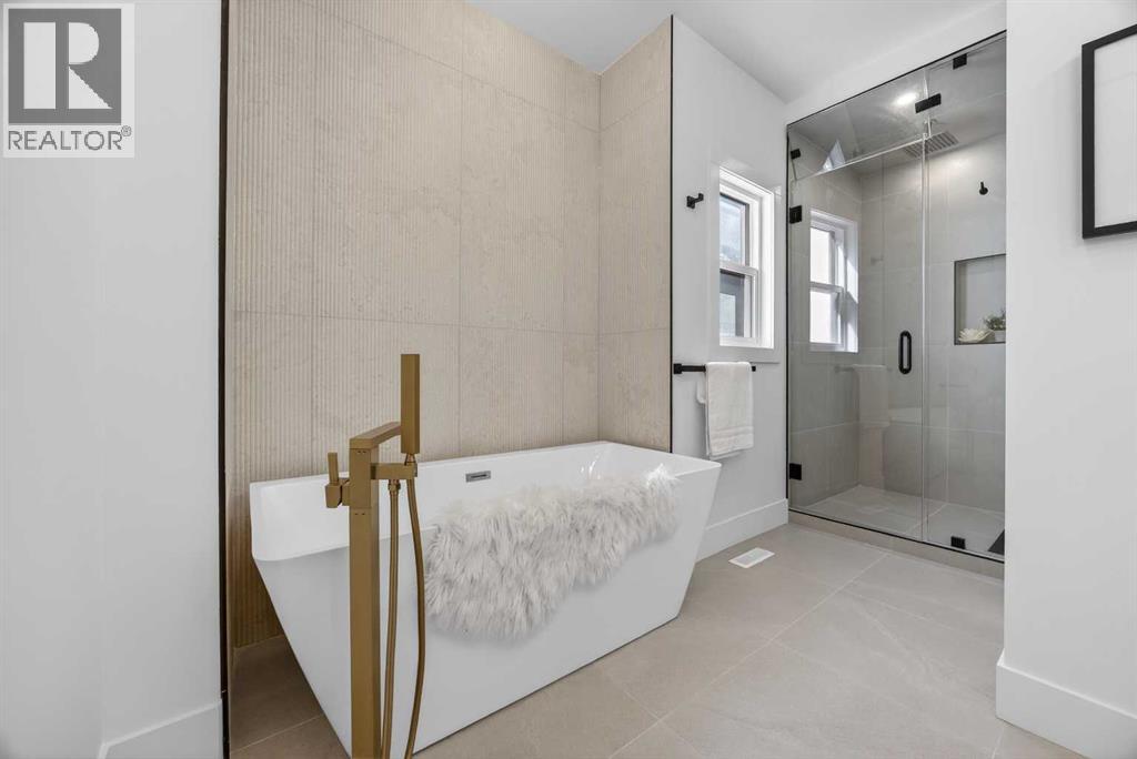 Single Family House for Sale in   Avenue NW Mount Pleasant Calgary 