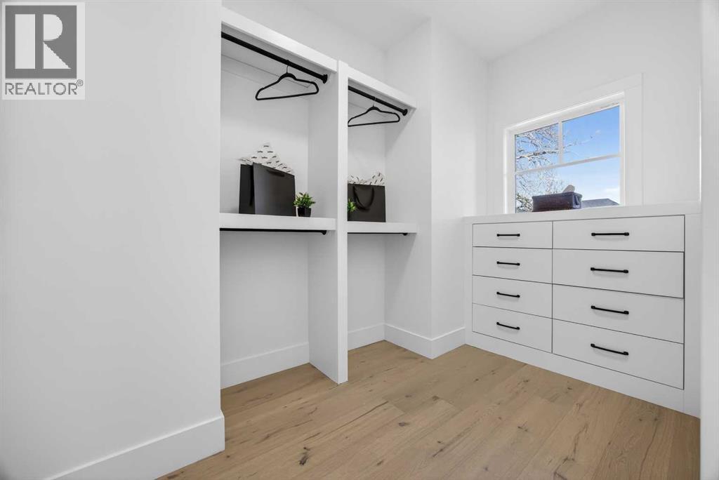 Single Family House for Sale in   Avenue NW Mount Pleasant Calgary 