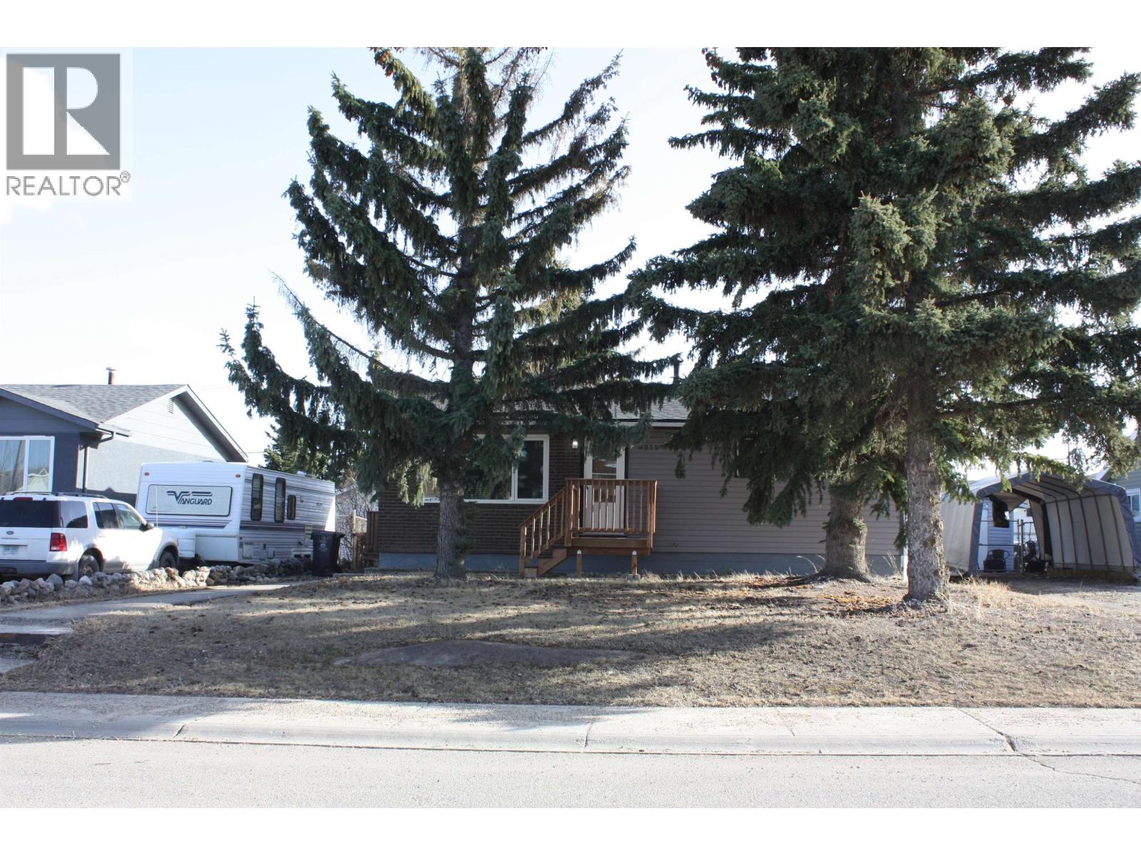 8315 94 AVENUE, Fort St. John