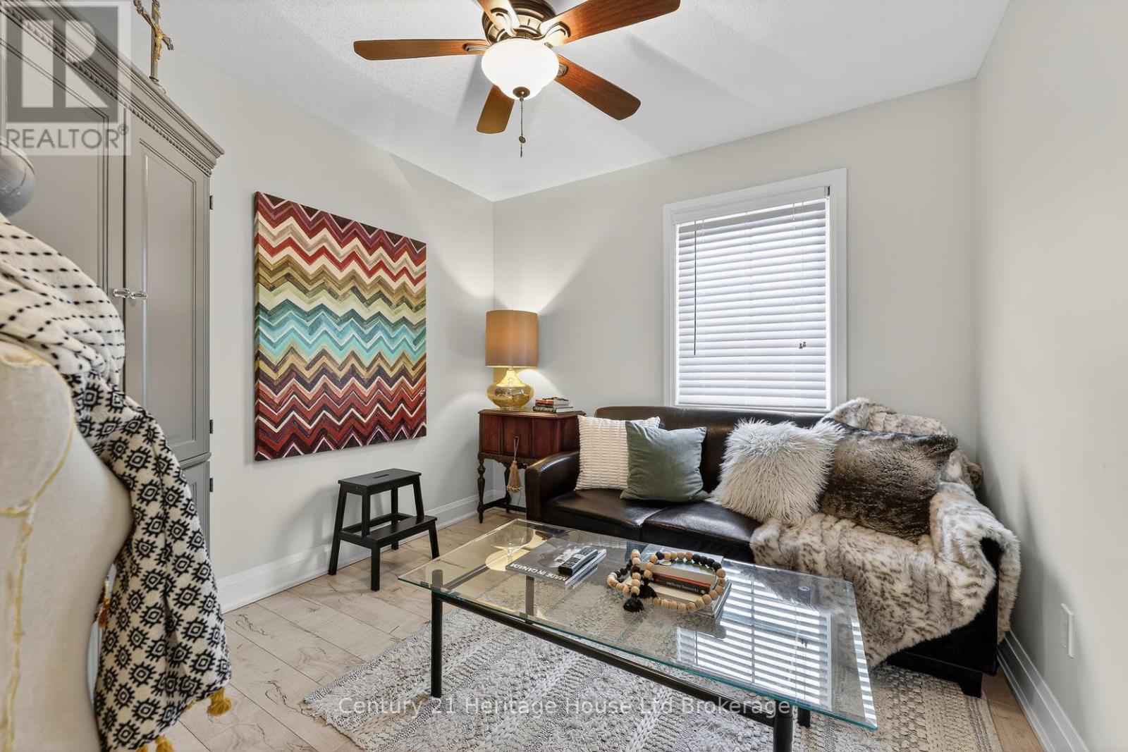 36 WINDEMERE AVENUE - 18
