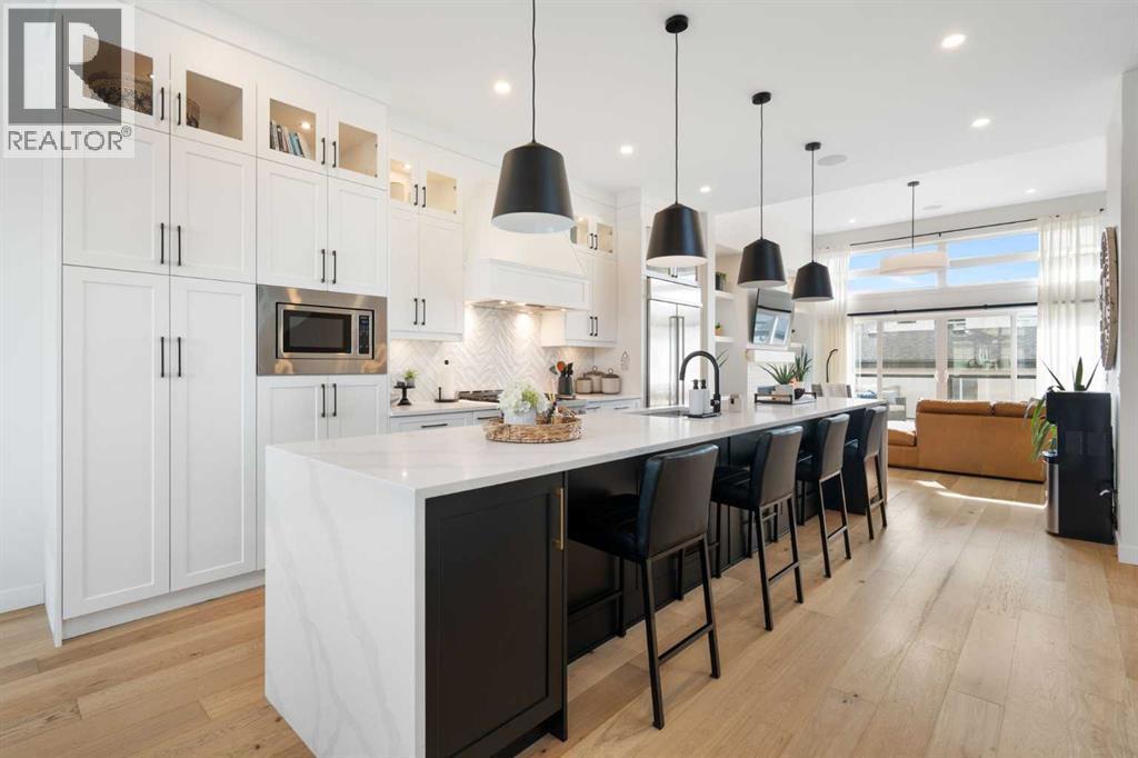 Single Family House for Sale in   Avenue NW Montgomery Calgary 