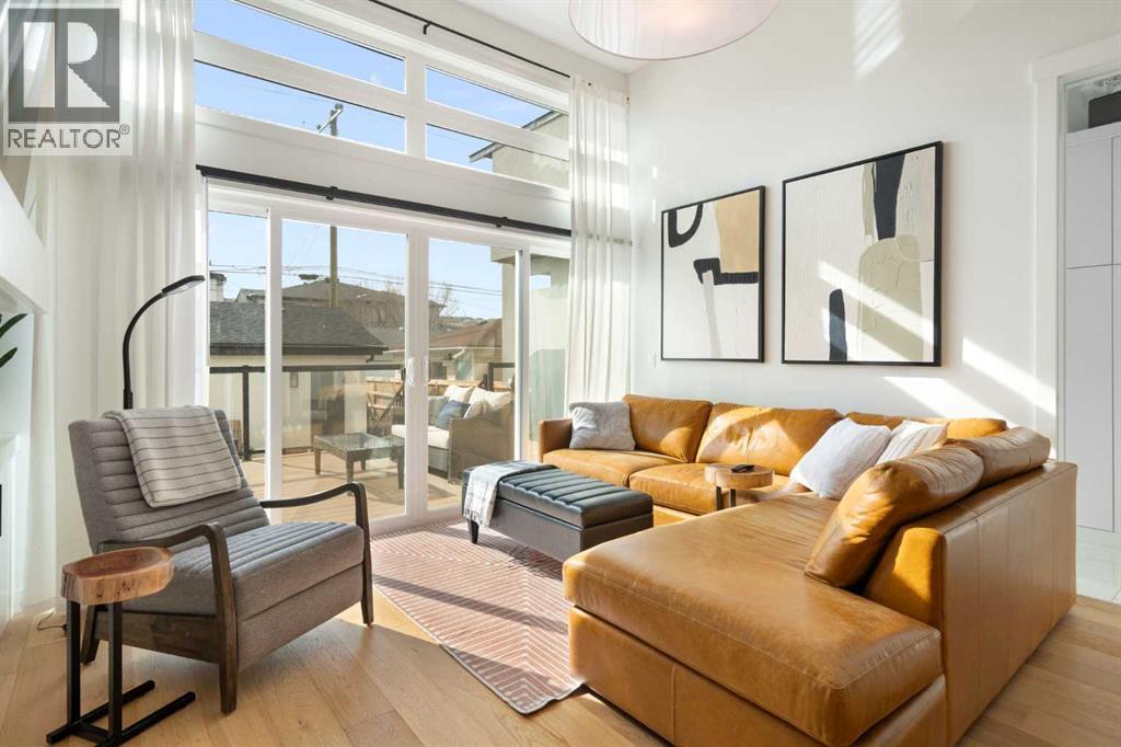 Single Family House for Sale in   Avenue NW Montgomery Calgary 