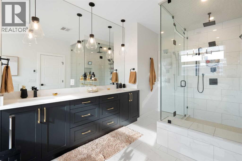 Single Family House for Sale in   Avenue NW Montgomery Calgary 