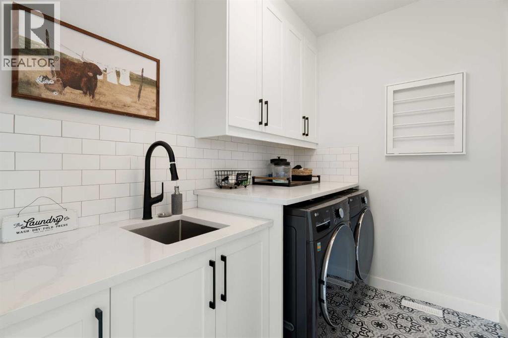 Single Family House for Sale in   Avenue NW Montgomery Calgary 