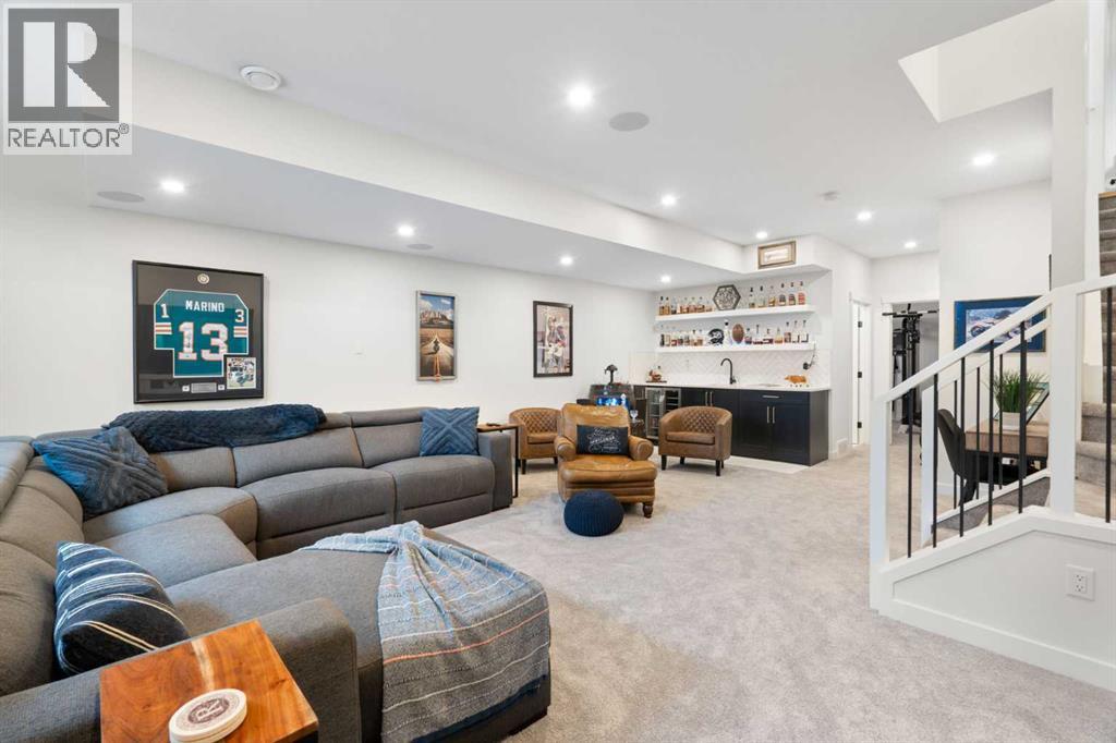 Single Family House for Sale in   Avenue NW Montgomery Calgary 