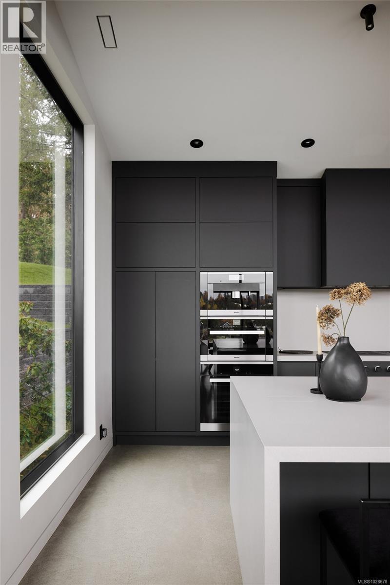 2701 SEA VIEW RD - 19