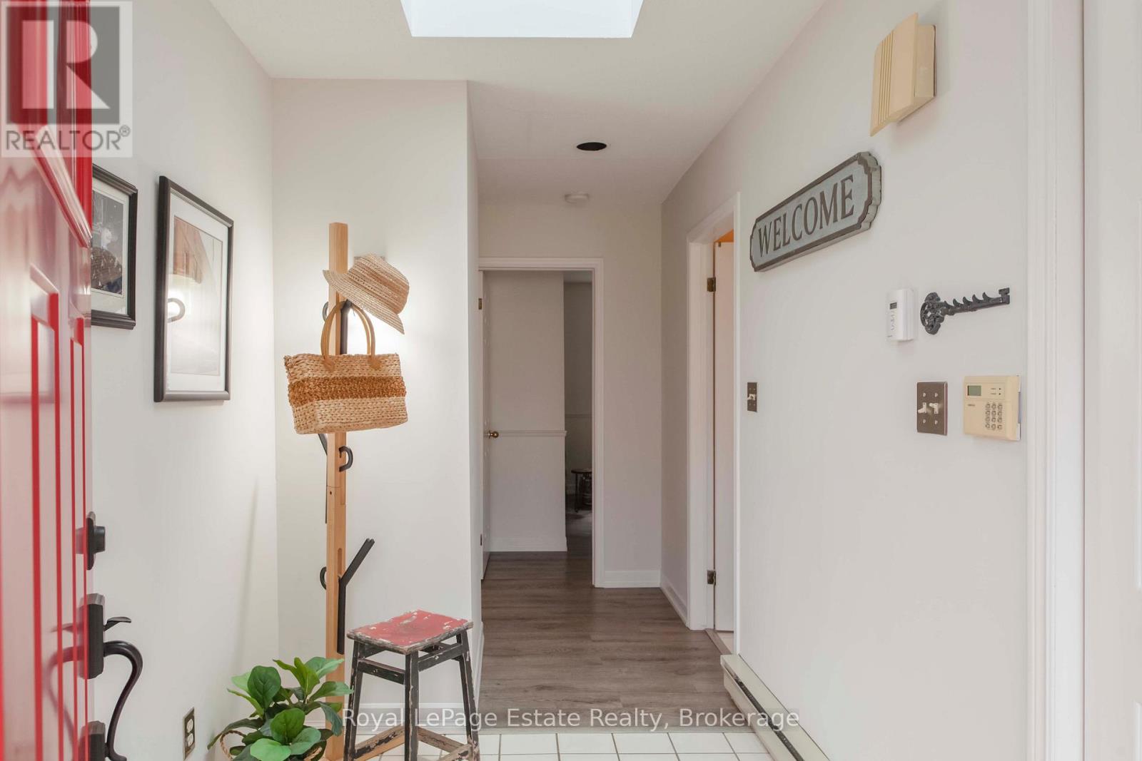 357 TYENDINAGA DRIVE - 11