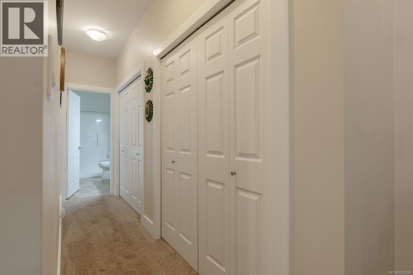 #2 3908 MARPOLE ST - 15