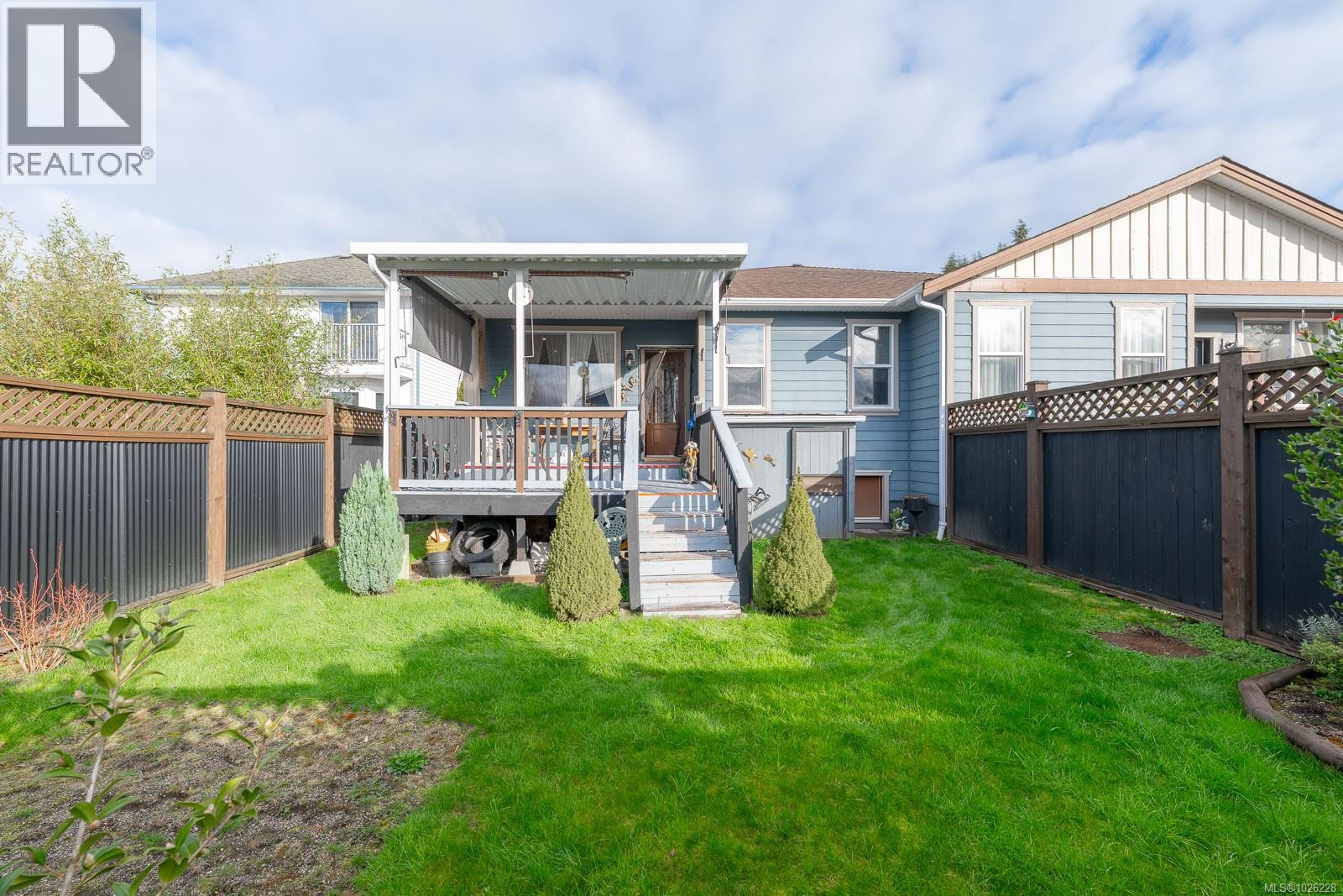 #2 3908 MARPOLE ST - 27