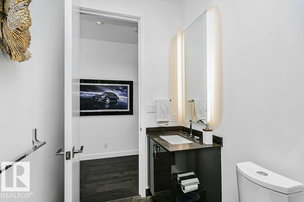 #4401 10360 102 ST NW - 44
