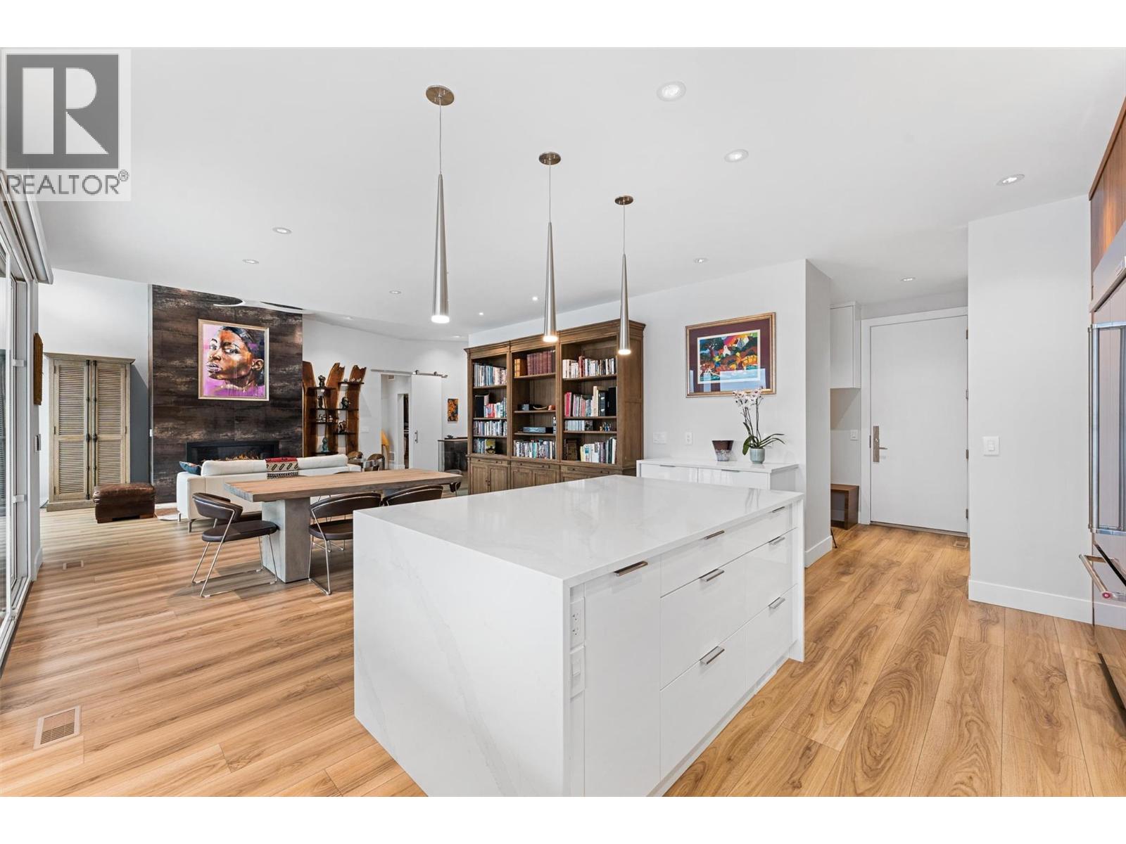  3596 Arrowroot Drive, Kelowna