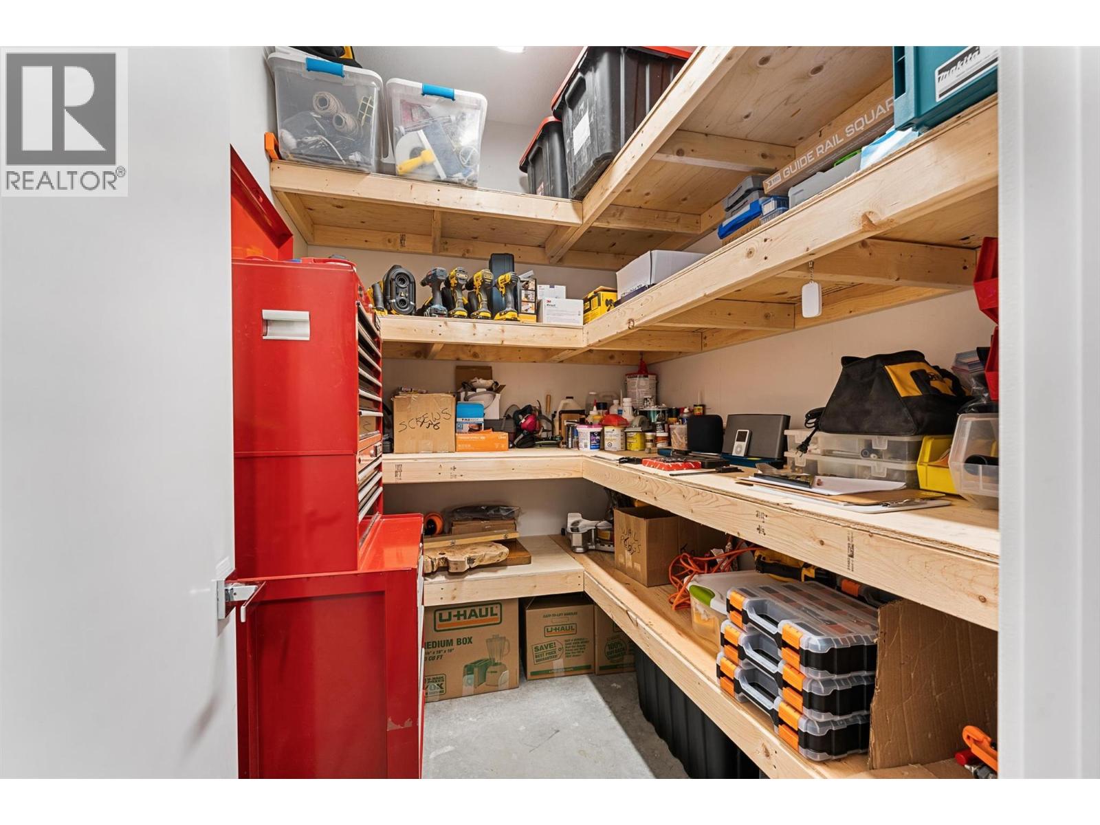  3596 Arrowroot Drive, Kelowna