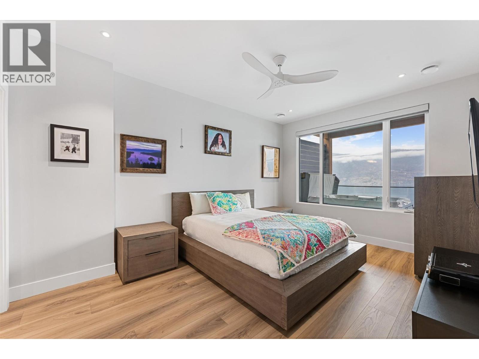  3596 Arrowroot Drive, Kelowna