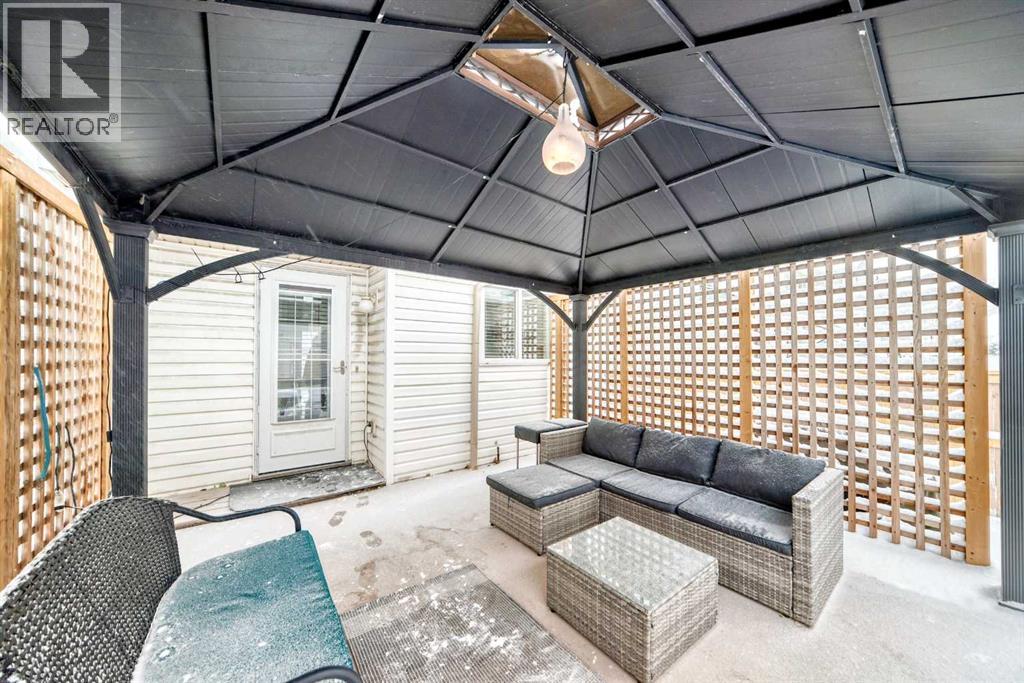 Single Family House for Sale in  Country Hills Heights Country Hills Calgary 